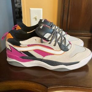 VANS Brux WC Shred Wave Trainer